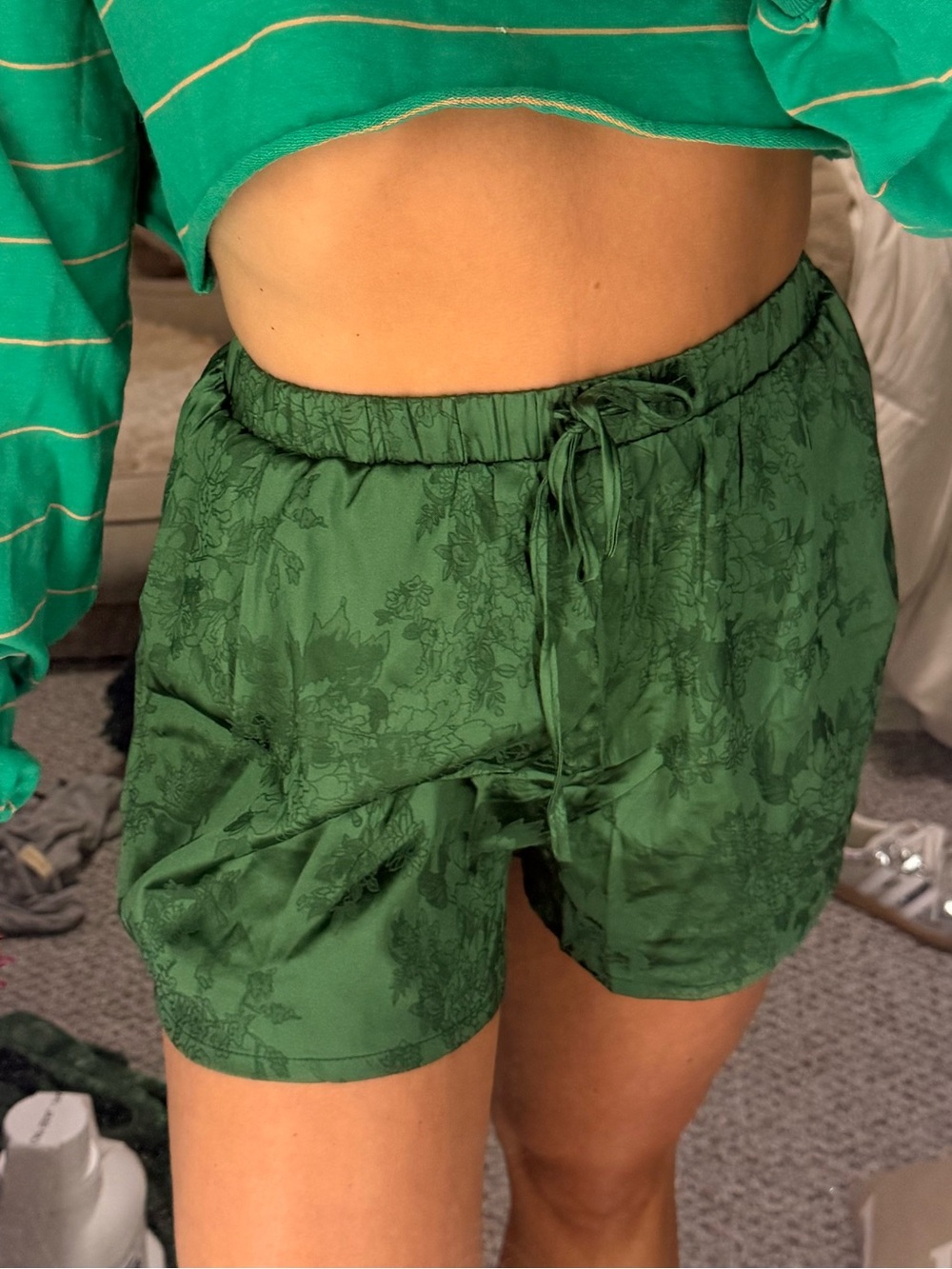 12th tribe green satin kimono & shorts set - Picture 4 of 6